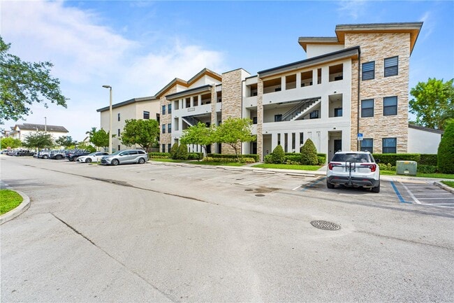 Building Photo - 7831 NW 104th Ave