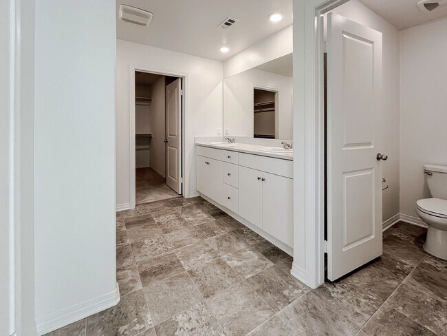 Building Photo - NEWER CONSTRUCTION ~SOLAR~ 3 BED 3 BATH BE...