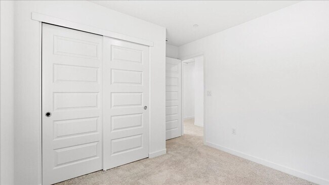 Building Photo - 1045 Lost Creek Ranch Dr
