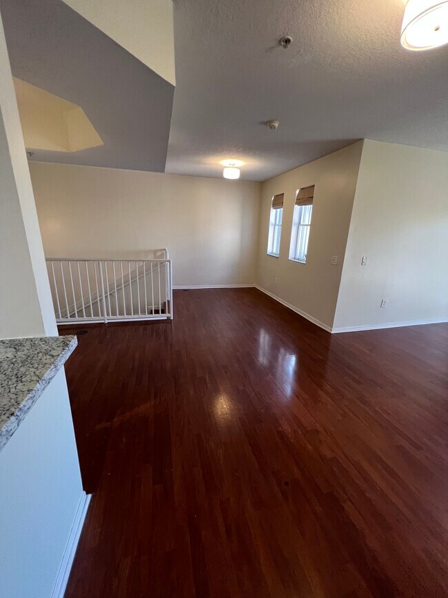 Building Photo - 6360 NW 114th Ave