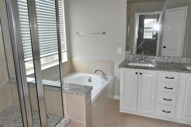 Building Photo - 29027 Crystal Rose Ln