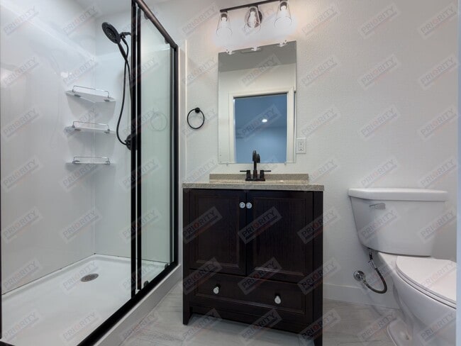 Building Photo - Completely remodeled home!