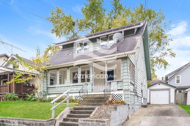 Building Photo - 1300 Brandon Ave