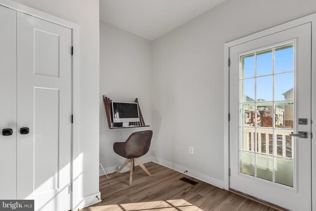 Building Photo - 5445 Billenca Ln