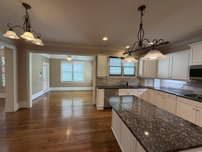 Building Photo - 2862 Piedmont Enclave Ct