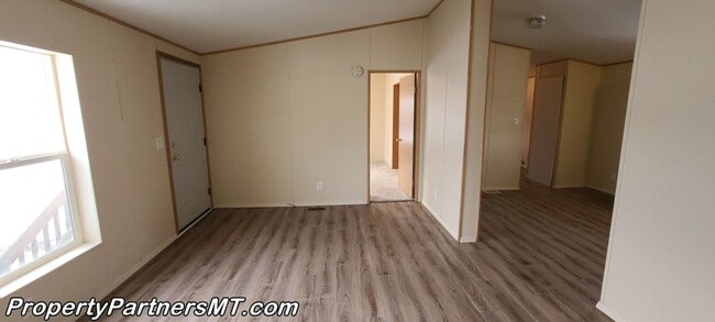 Building Photo - Very nice 3 Bed 2 Bath Modular house