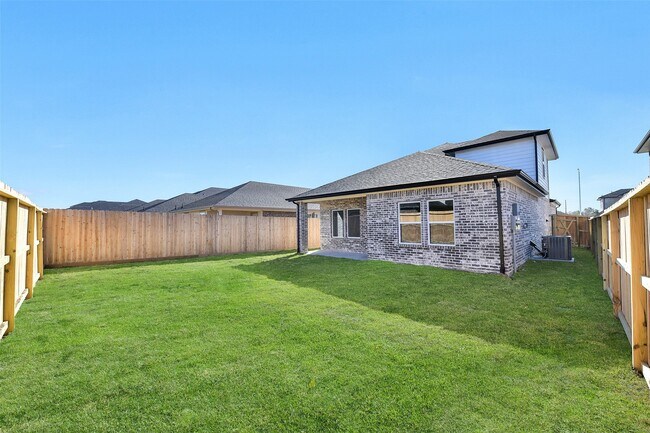 Building Photo - 3930 El Vaquero Ct