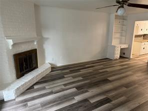 Building Photo - 7745 Dentcrest Dr