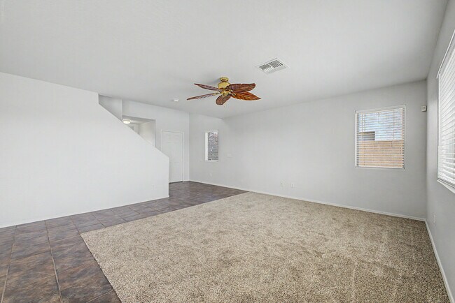 Building Photo - 25683 W Satellite Ln