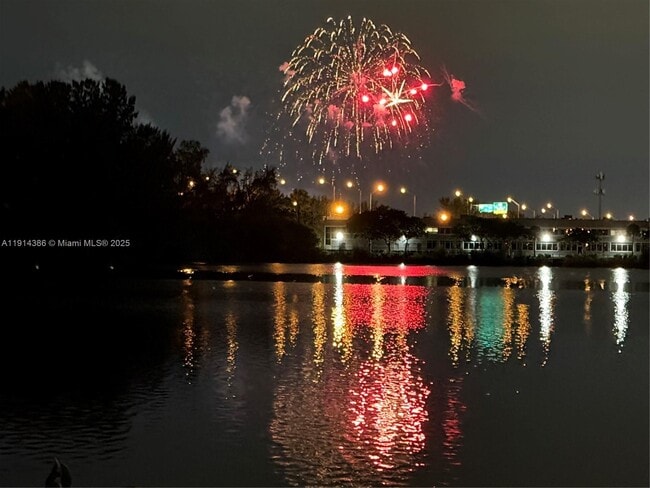 Building Photo - 7521 SW 56th St