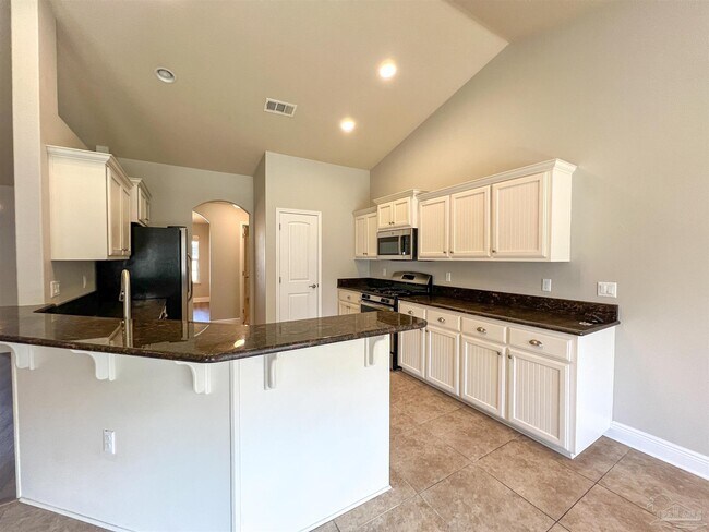 Building Photo - 5588 Inspiration Street