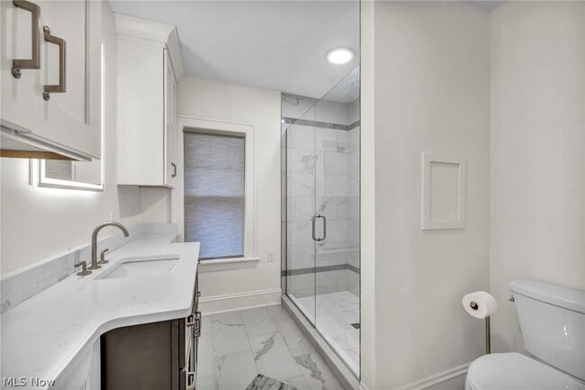 Building Photo - 2135 Coventry Rd