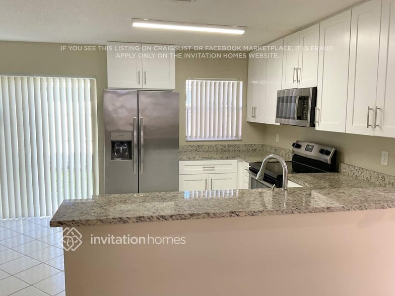 Building Photo - 9878 NW 2nd St