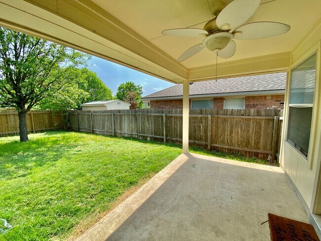 Building Photo - Charming 3-Bedroom Oasis in Round Rock