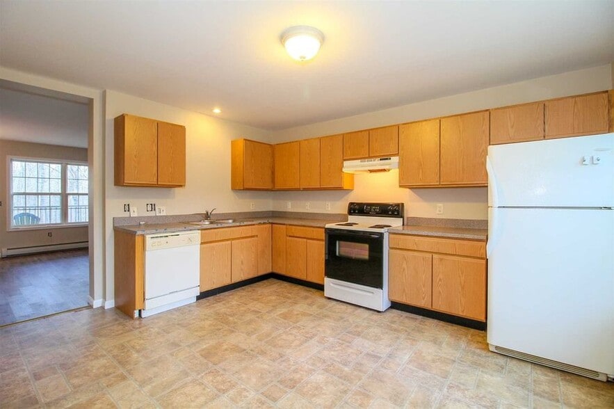 Building Photo - 4892 NY-22