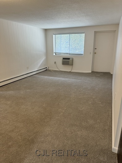 Building Photo - 71 Montvale Ave