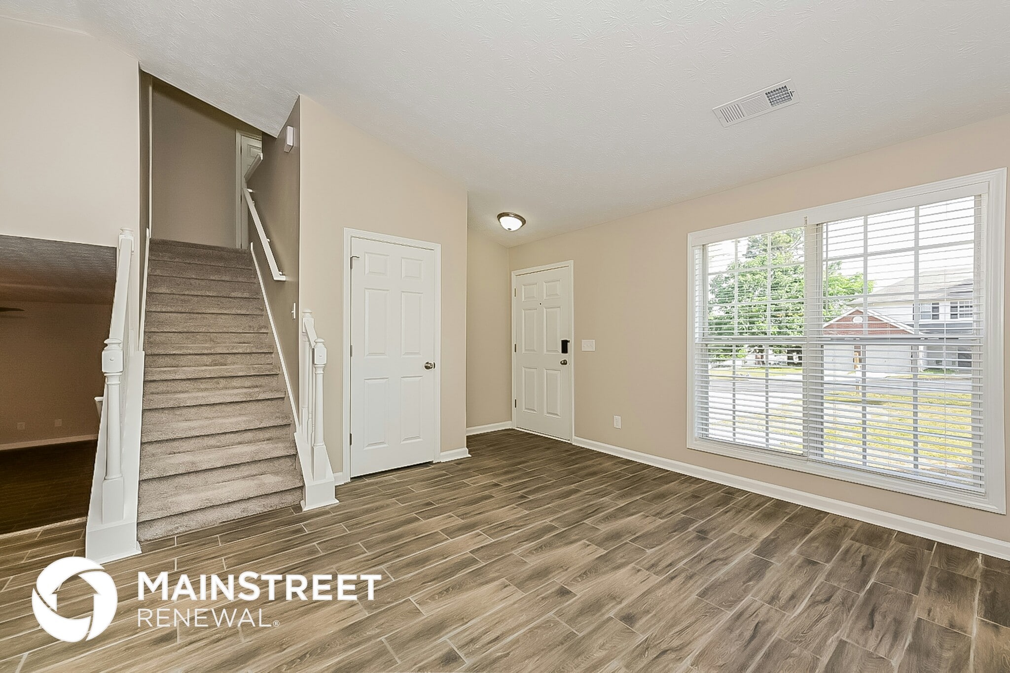 Building Photo - 1547 Enchanted Forest Dr