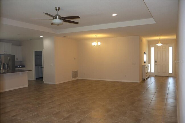 Building Photo - 5033 SW 56th St