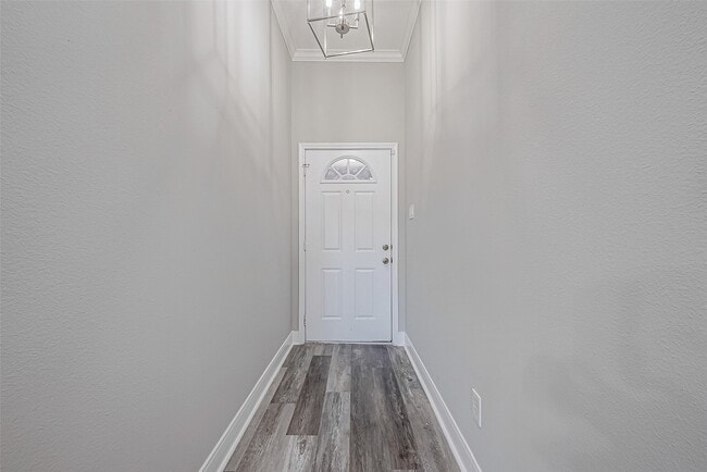 Building Photo - 8714 Garrett St