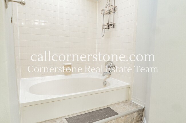 Building Photo - 9319 Hazy Morning Dr