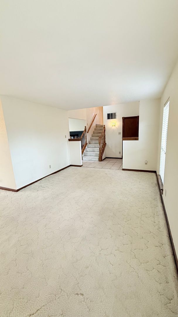 Building Photo - Charming Multi-Level Home in the Heart of ...
