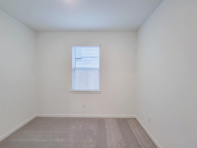 Building Photo - 9742 Rialto Hts Dr