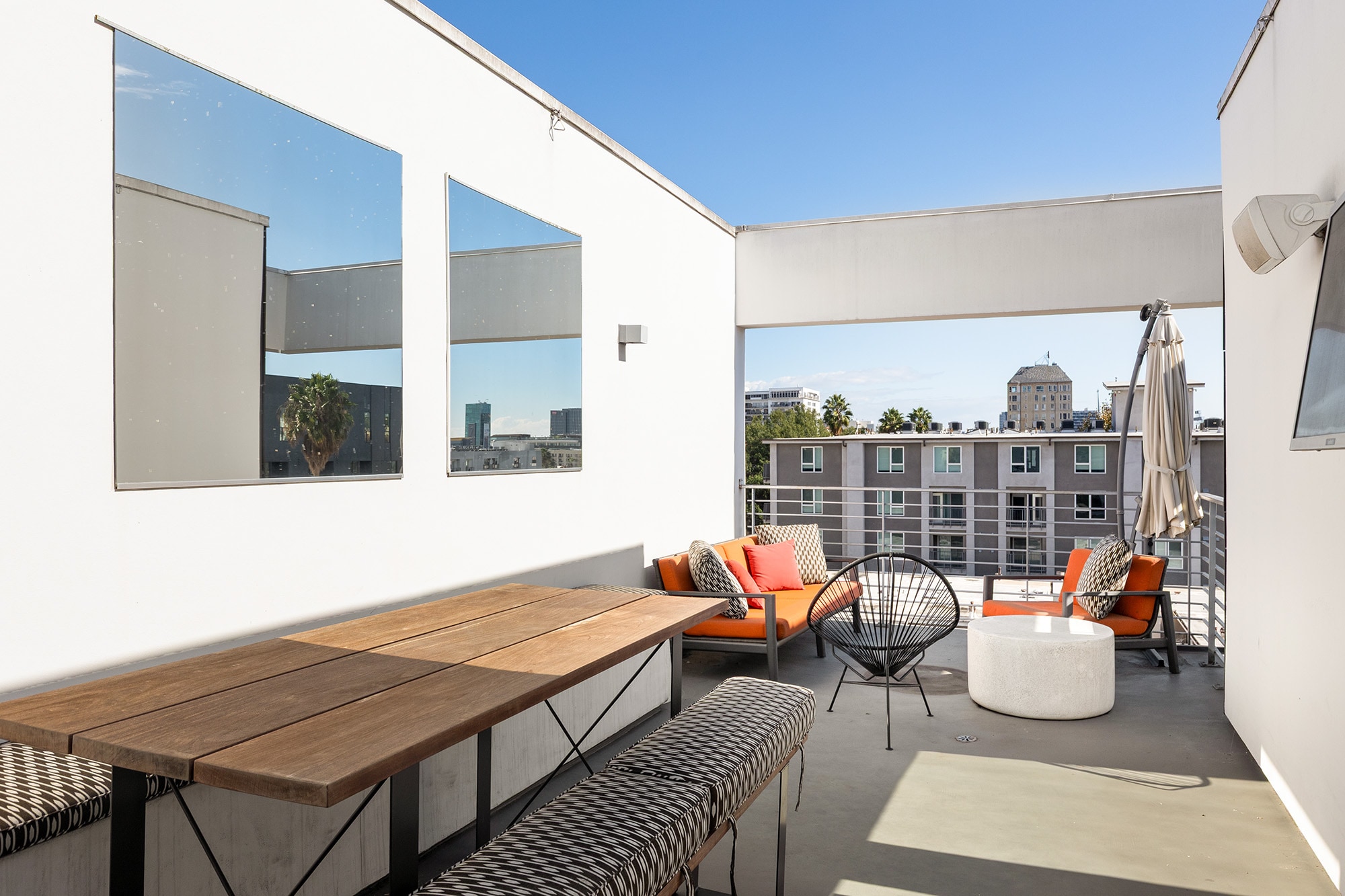 Upstairs deck - 6735 Yucca St