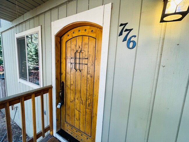 Building Photo - Spacious 4 bed 3 bath house for RENT in So...
