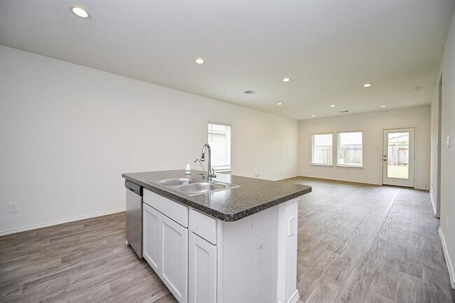 Building Photo - 5411 Auburn Gardens Ct