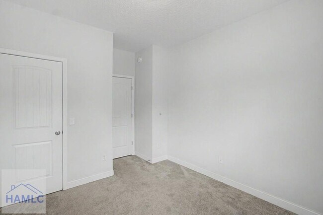 Building Photo - 315 Grayson Ave