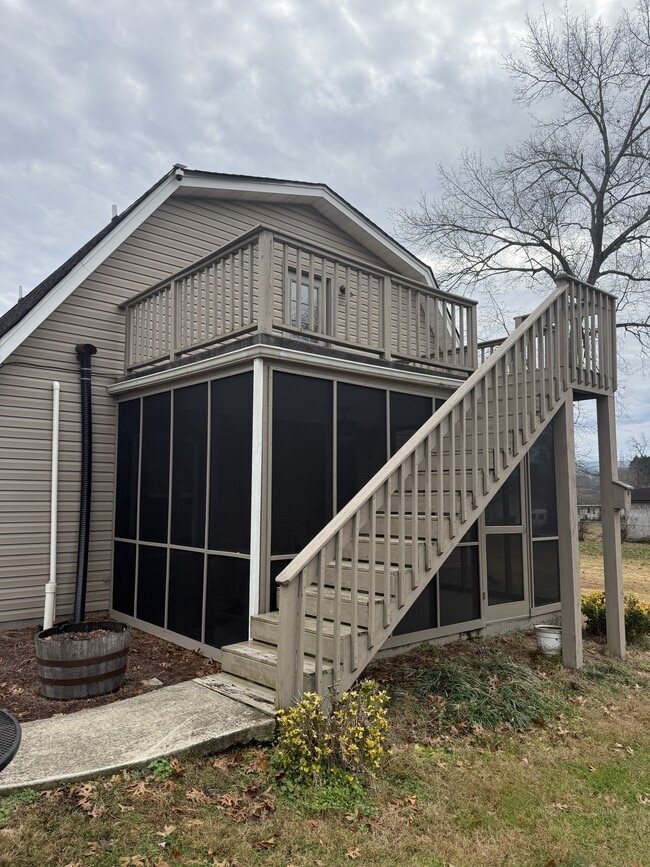 Building Photo - 3521 Mint Rd