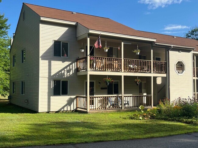 Building Photo - 9 Fawn Meadows