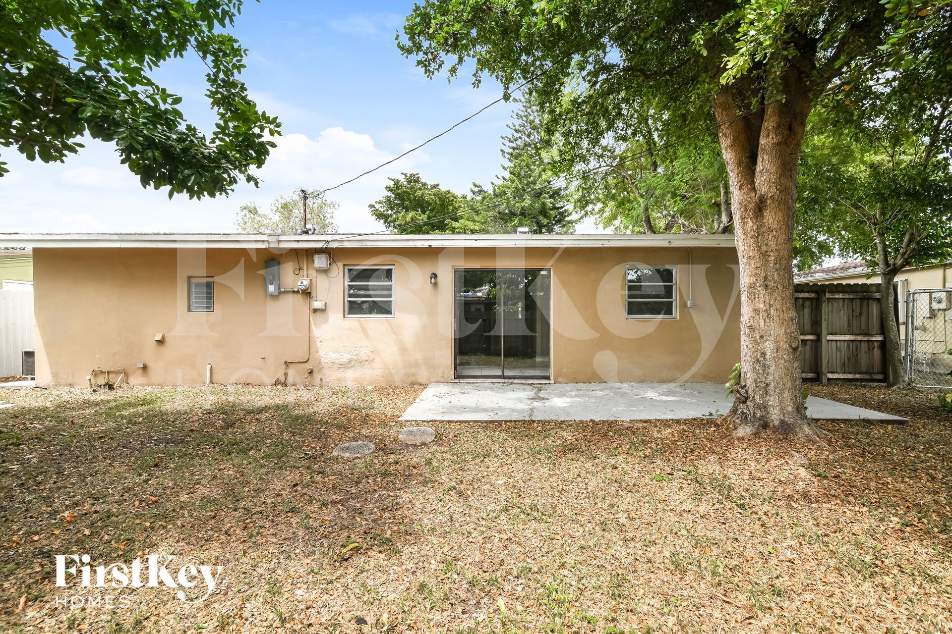 Building Photo - 7300 Ramona St