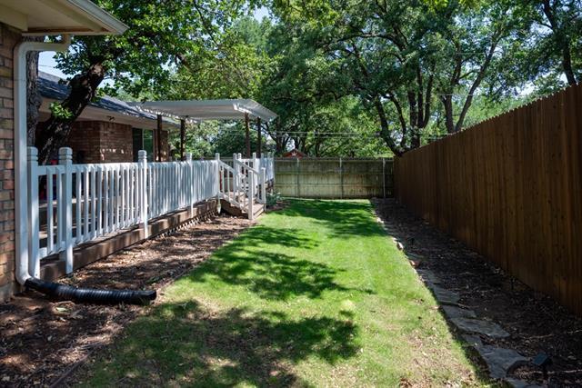 Building Photo - 2237 Norwood Dr