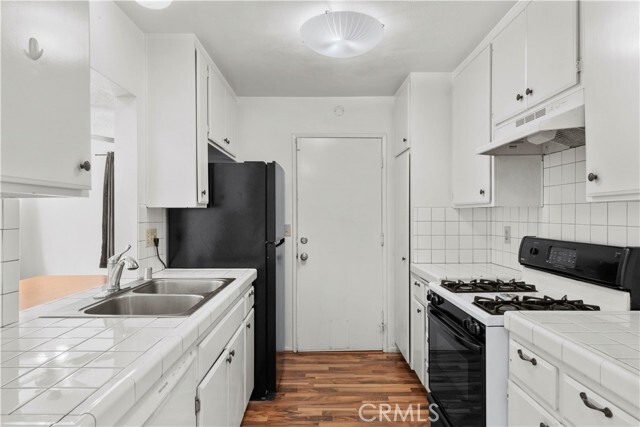 Building Photo - 12260 Mint Ct
