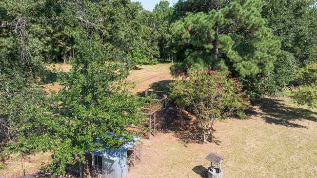 Building Photo - 8710 West Ln