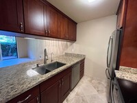 Building Photo - Gorgeous Updated Shelter Creek Condo Avail...