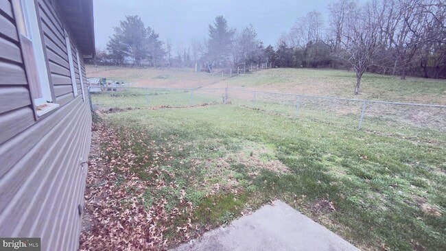 Building Photo - 3748 Tudor Dr