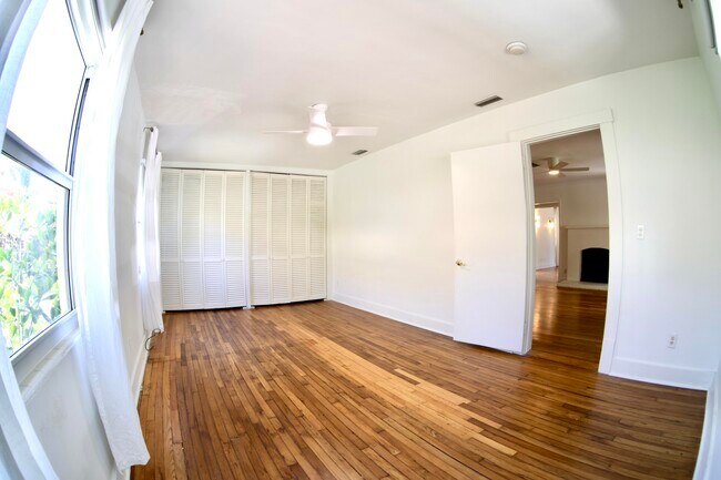 Building Photo - 620 Winters St