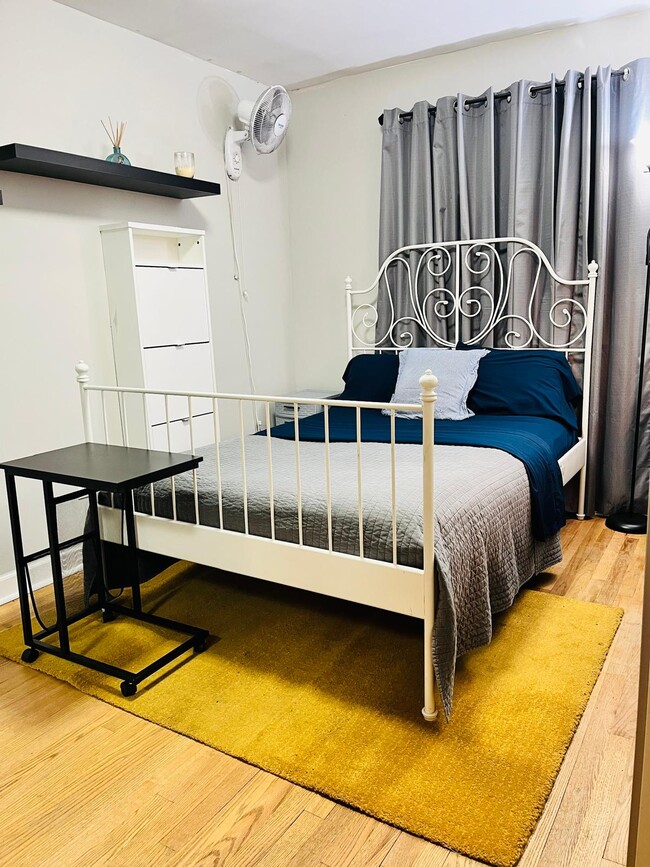 Building Photo - 4711 Sargent Rd NE