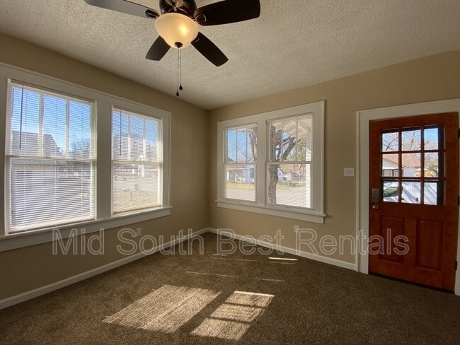 Building Photo - 1500 Willow St