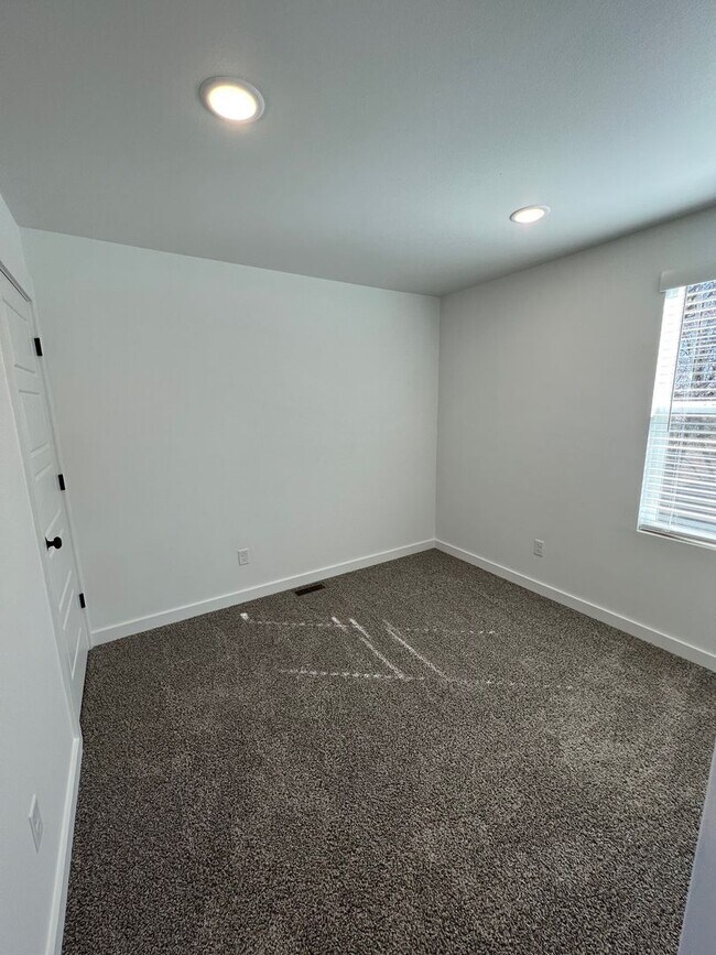 Building Photo - Now leasing- Featherston Village - Modern ...