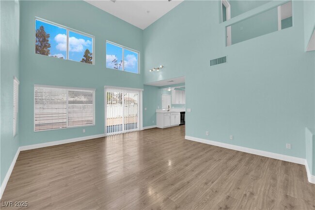 Building Photo - 10210 Maltese Cross Ct