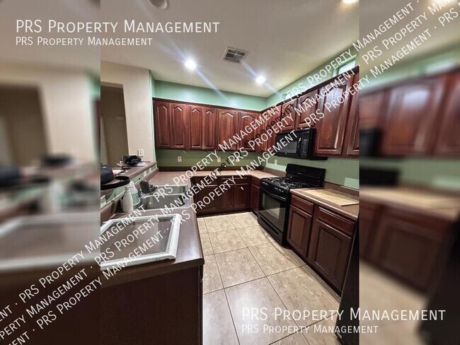 Building Photo - 2794 S Anderson Ln