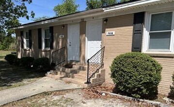 Building Photo - 703 Lake Ave