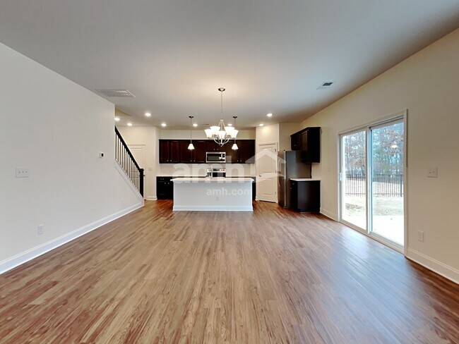 Building Photo - 133 Hazel Pk Dr