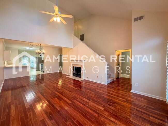 Building Photo - 3505 Savannah Park Ln