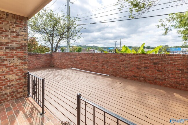Building Photo - 1200 Catskill Cir SE