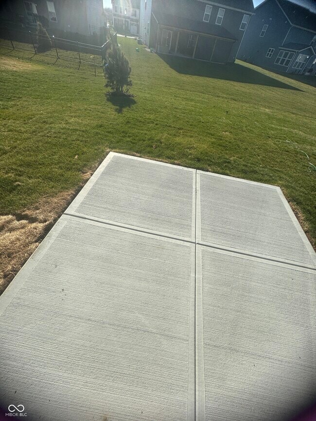 Building Photo - 9355 Kellner St