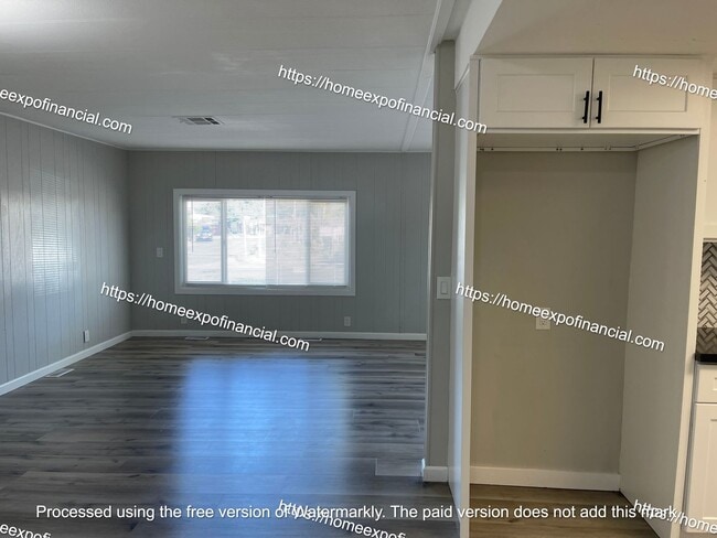 Building Photo - Nice Home For Rent